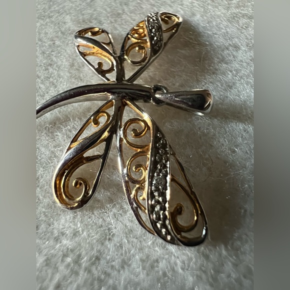Dragonfly pendant 10k and diamonds - Picture 11 of 14